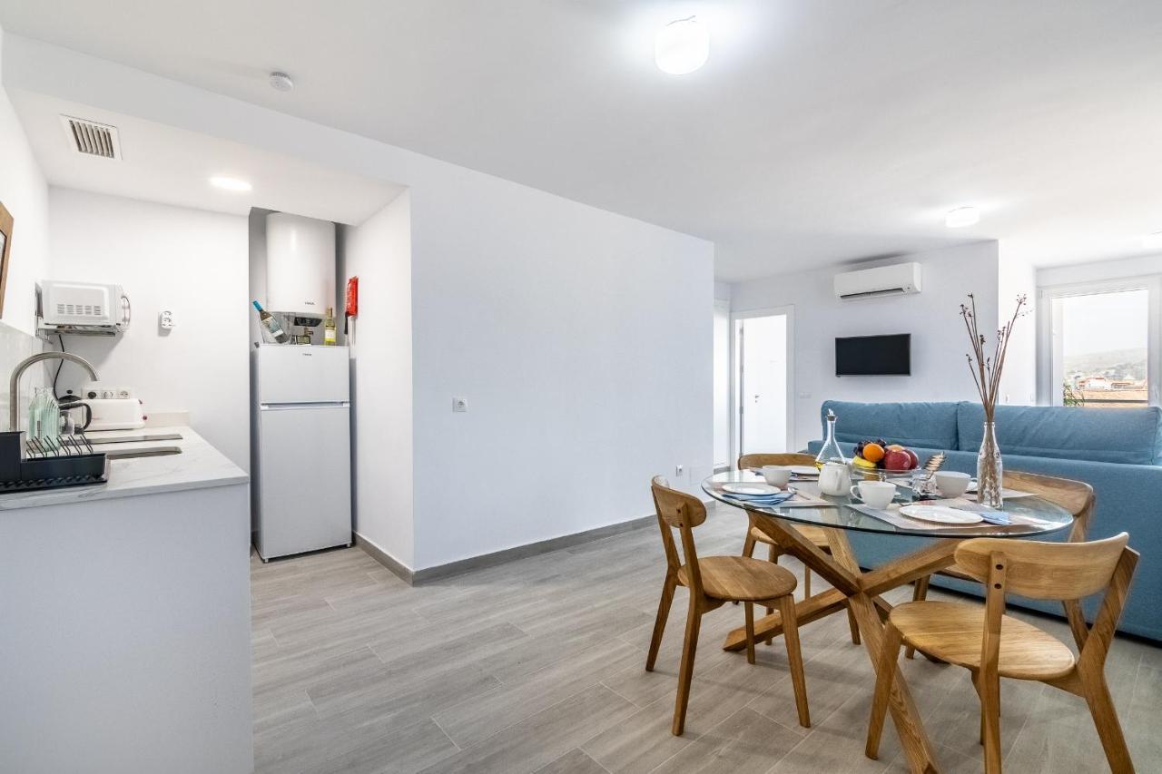 Livemalaga Victoria Suites Esterno foto