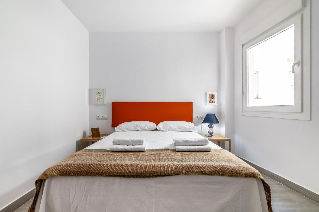 Livemalaga Victoria Suites Esterno foto