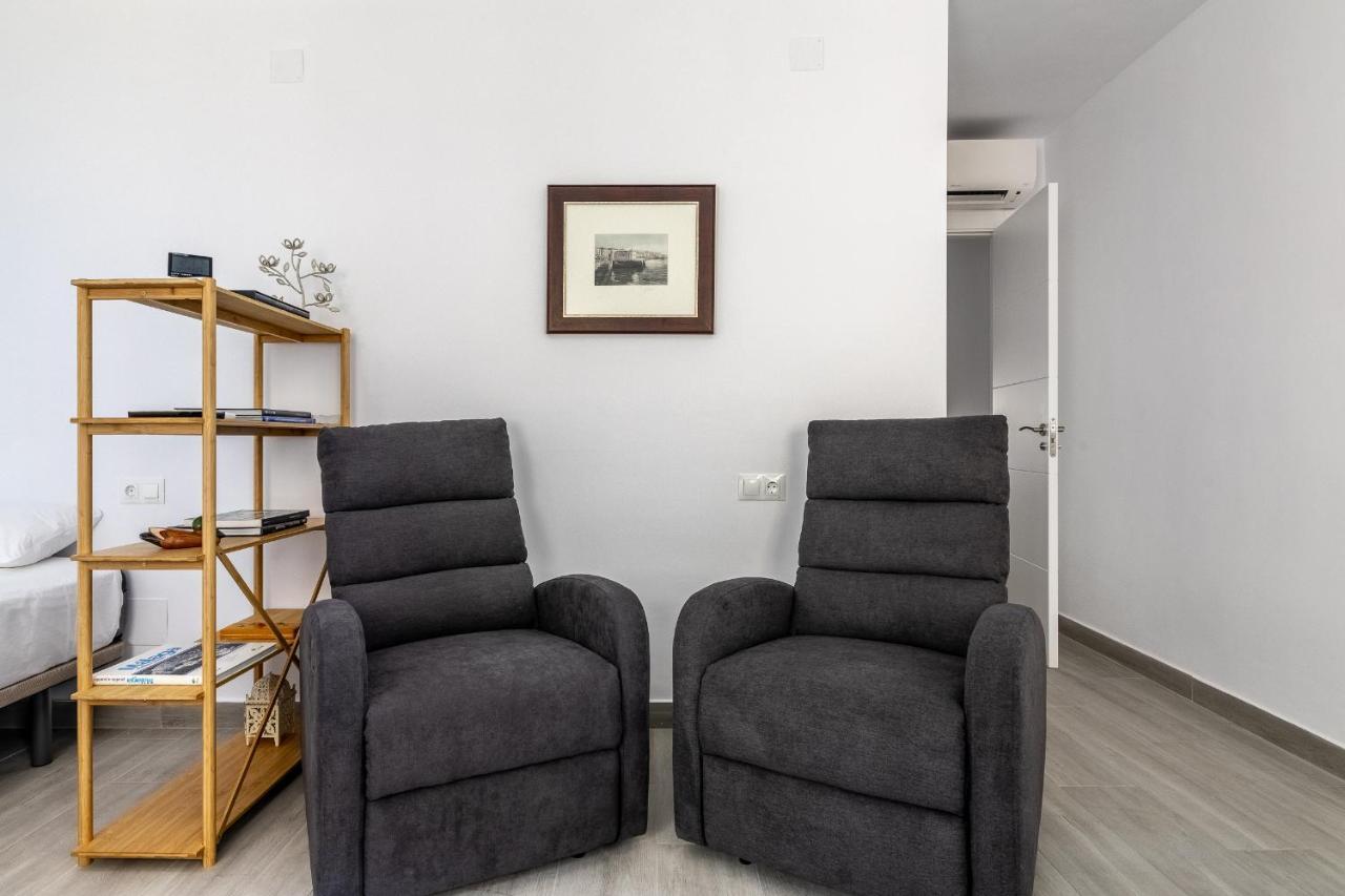 Livemalaga Victoria Suites Esterno foto